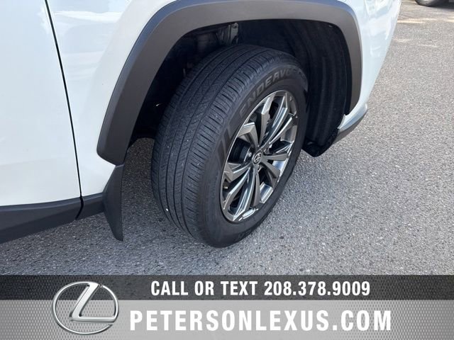 Used 2022 Toyota RAV4 XLE Premium AWD/4WD image 11