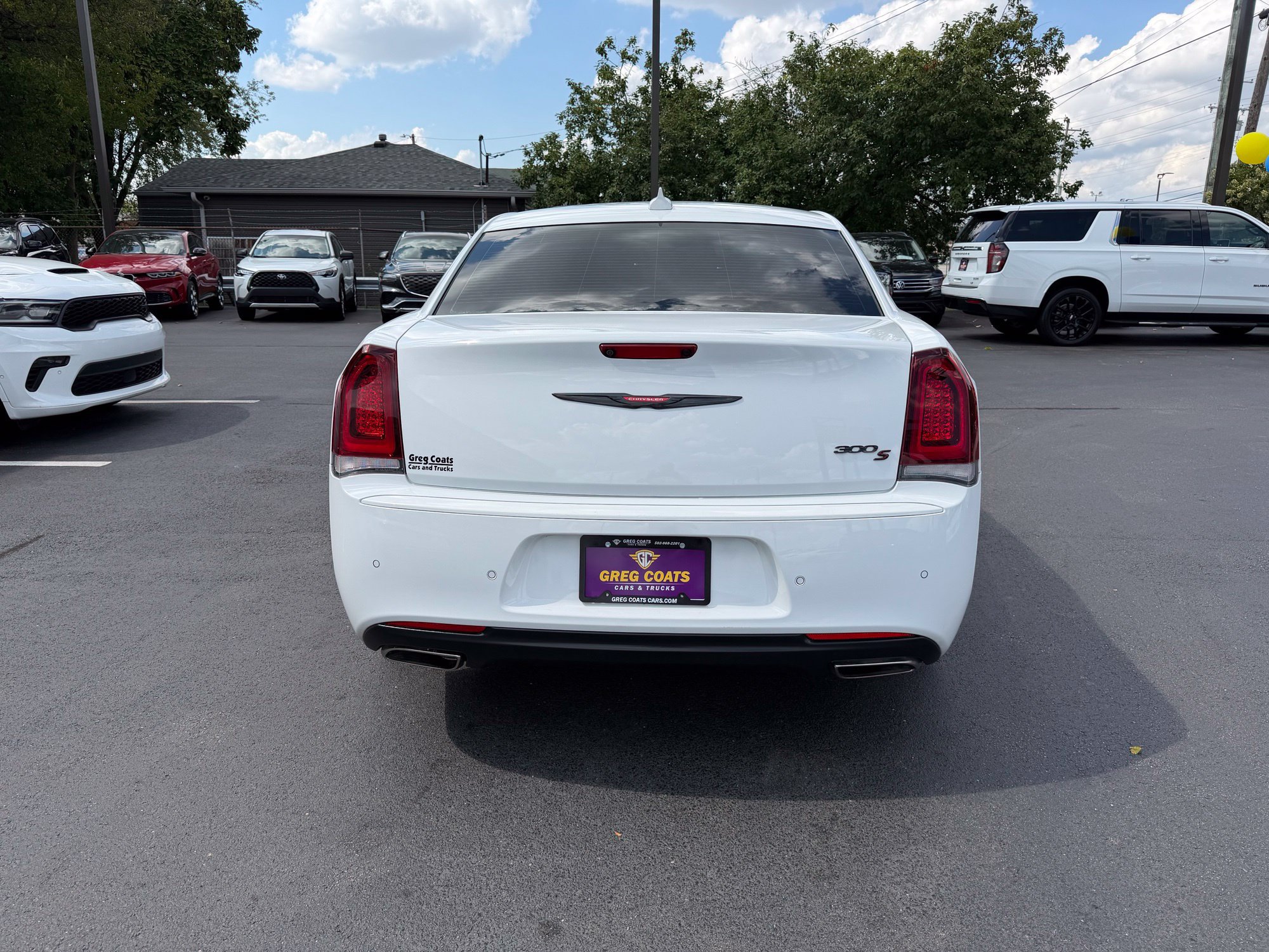 Used 2023 Chrysler 300 S RWD image 10