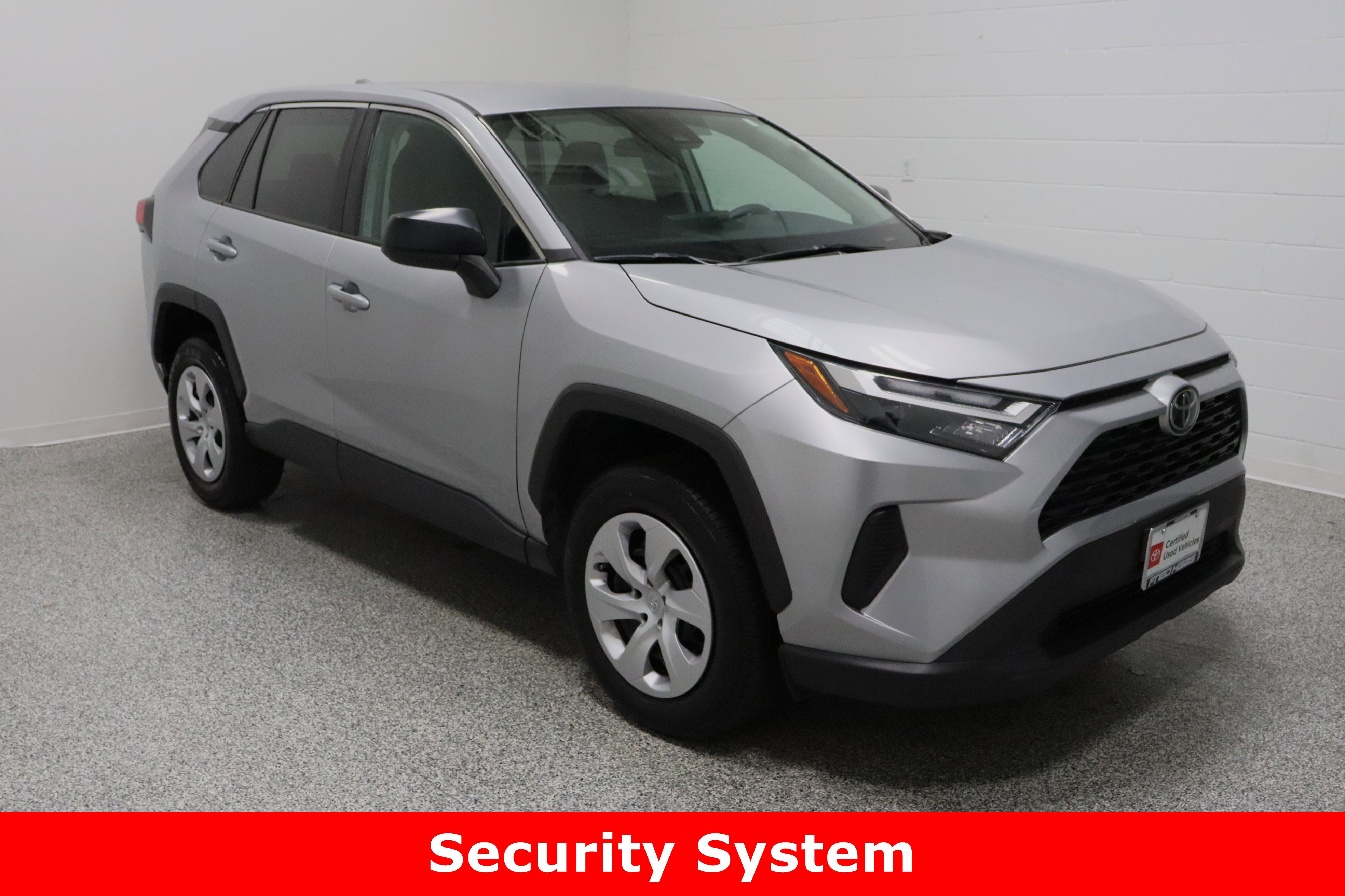 Certified 2024 Toyota RAV4 LE image 4