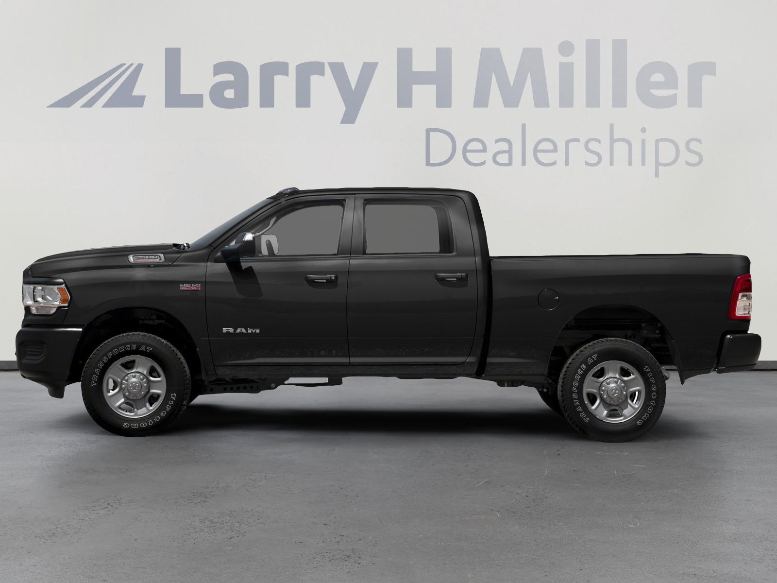 Used 2021 RAM 2500 Tradesman image 3