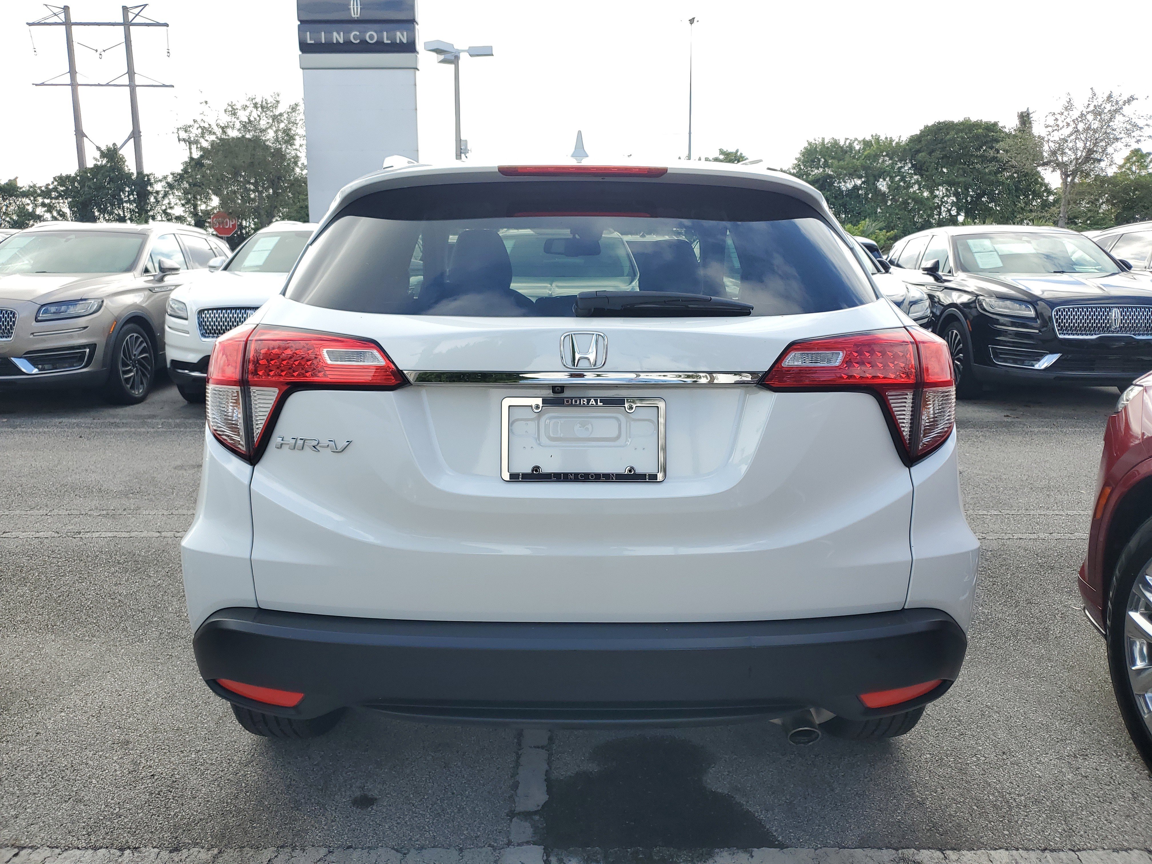 Used 2021 Honda HR-V EX-L image 4