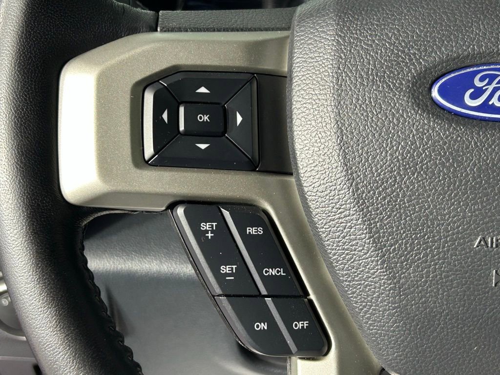 Used 2022 Ford F250 Lariat w/ Lariat Value Package AWD/4WD image 27