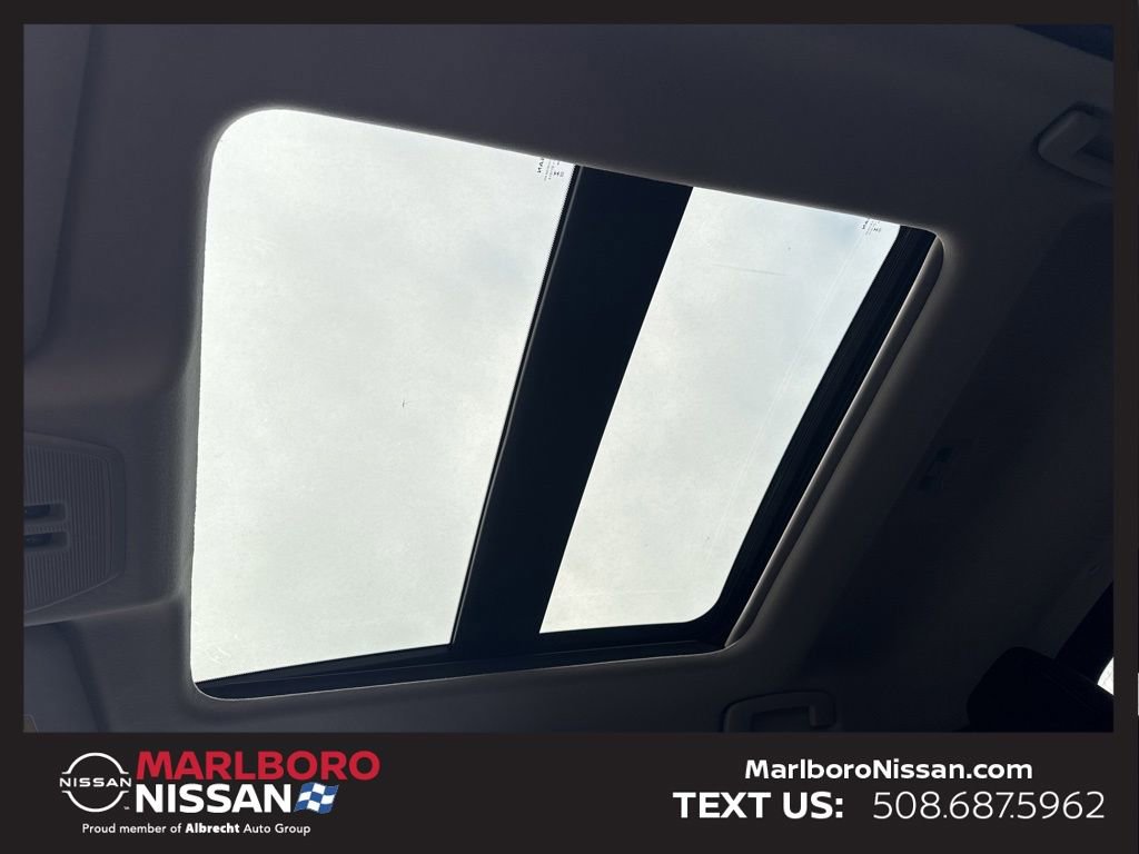 New 2026 Nissan Kicks SV w/ SV Premium Package image 31