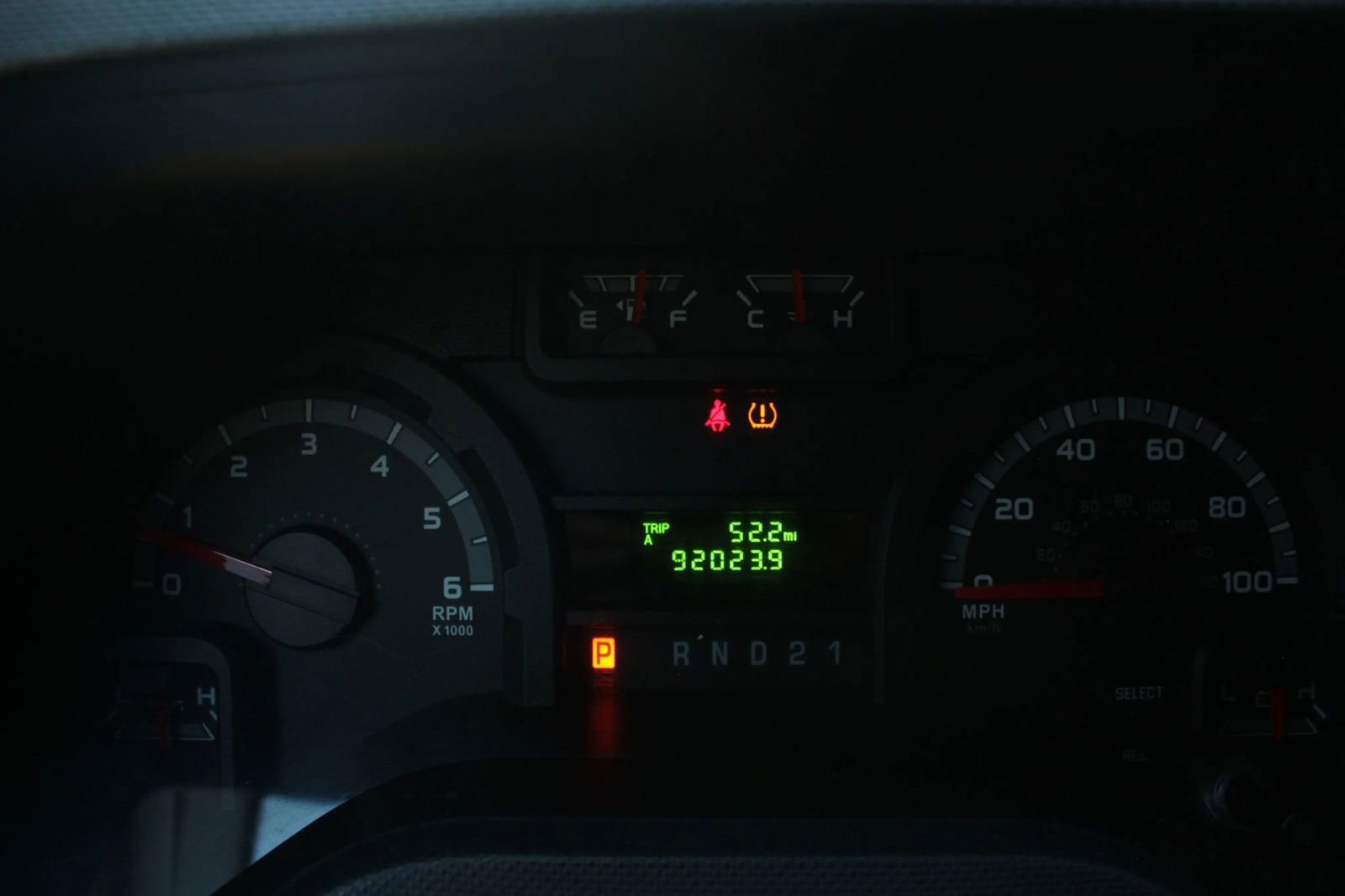 Used 2012 Ford E-150 and Econoline 150 w/ Commercial Cargo Van Pkg RWD image 20