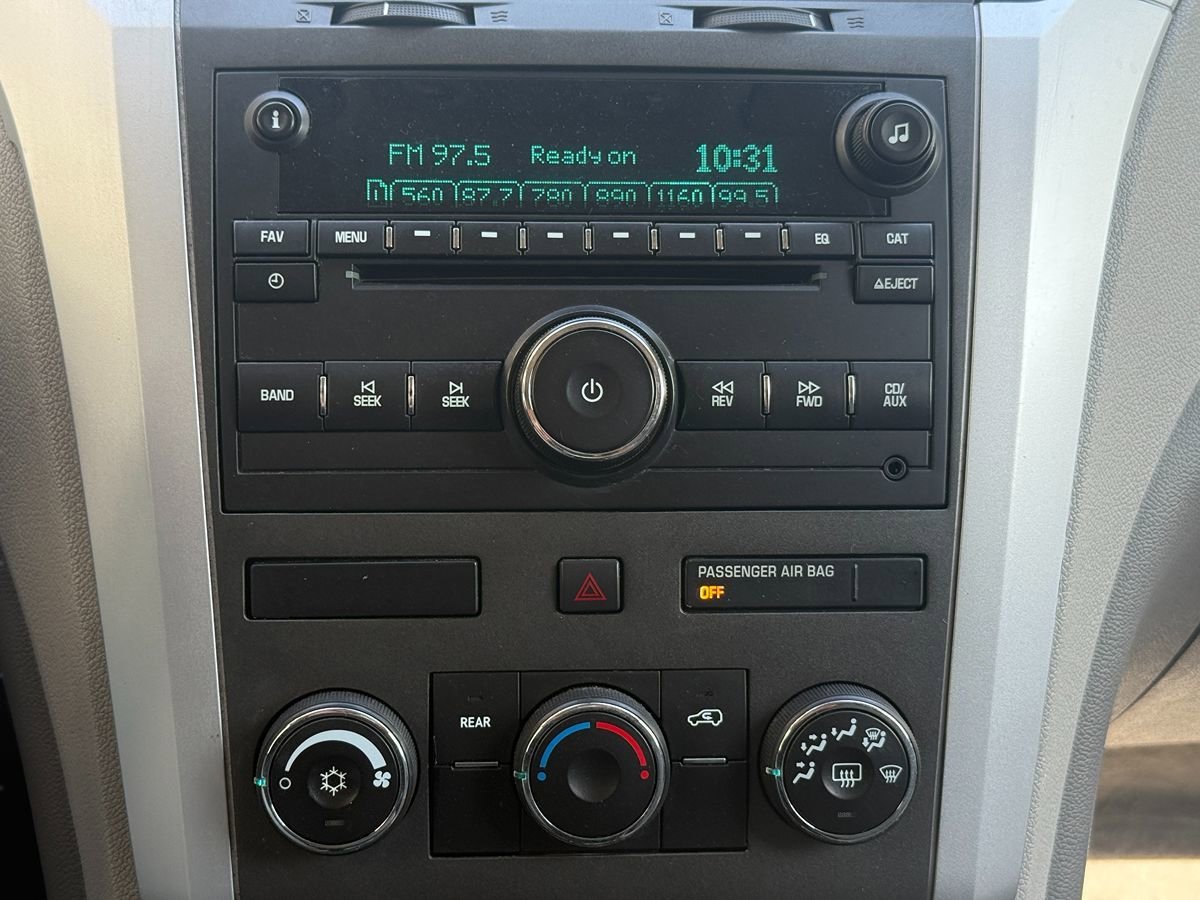 Used 2012 Chevrolet Traverse LS FWD image 15