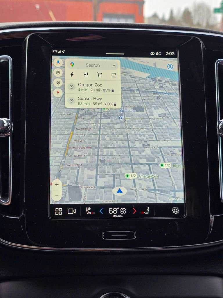 New 2025 Volvo EX40 Core w/ Climate Package image 29