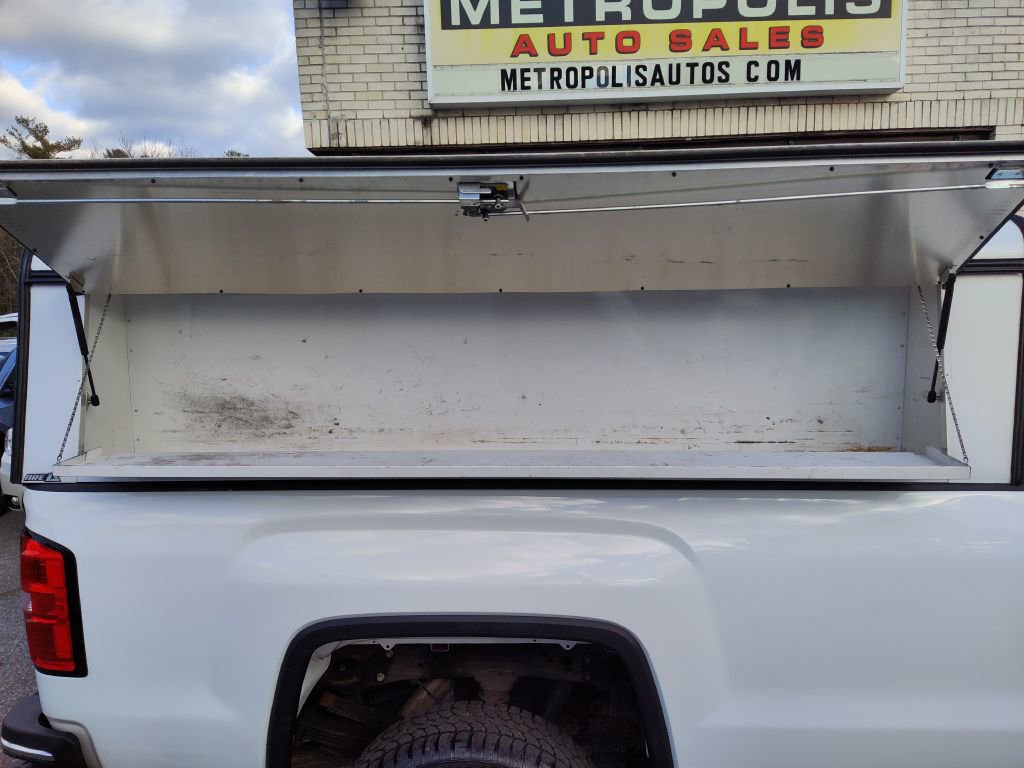 Used 2017 GMC Sierra 3500 2WD Regular Cab image 14