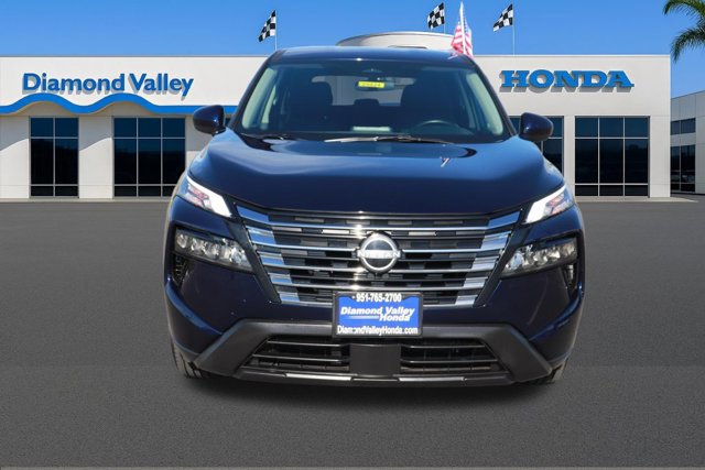 Used 2025 Nissan Rogue SV video 2