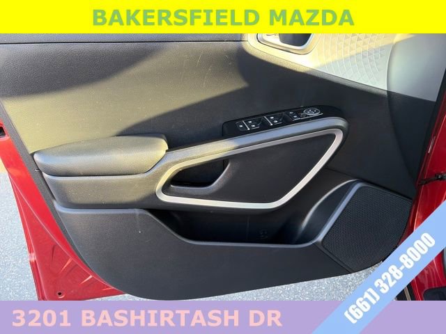 Used 2024 Kia Soul LX w/ Option Group 015 FWD image 10