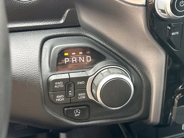 Used 2025 RAM 1500 Big Horn AWD/4WD image 13
