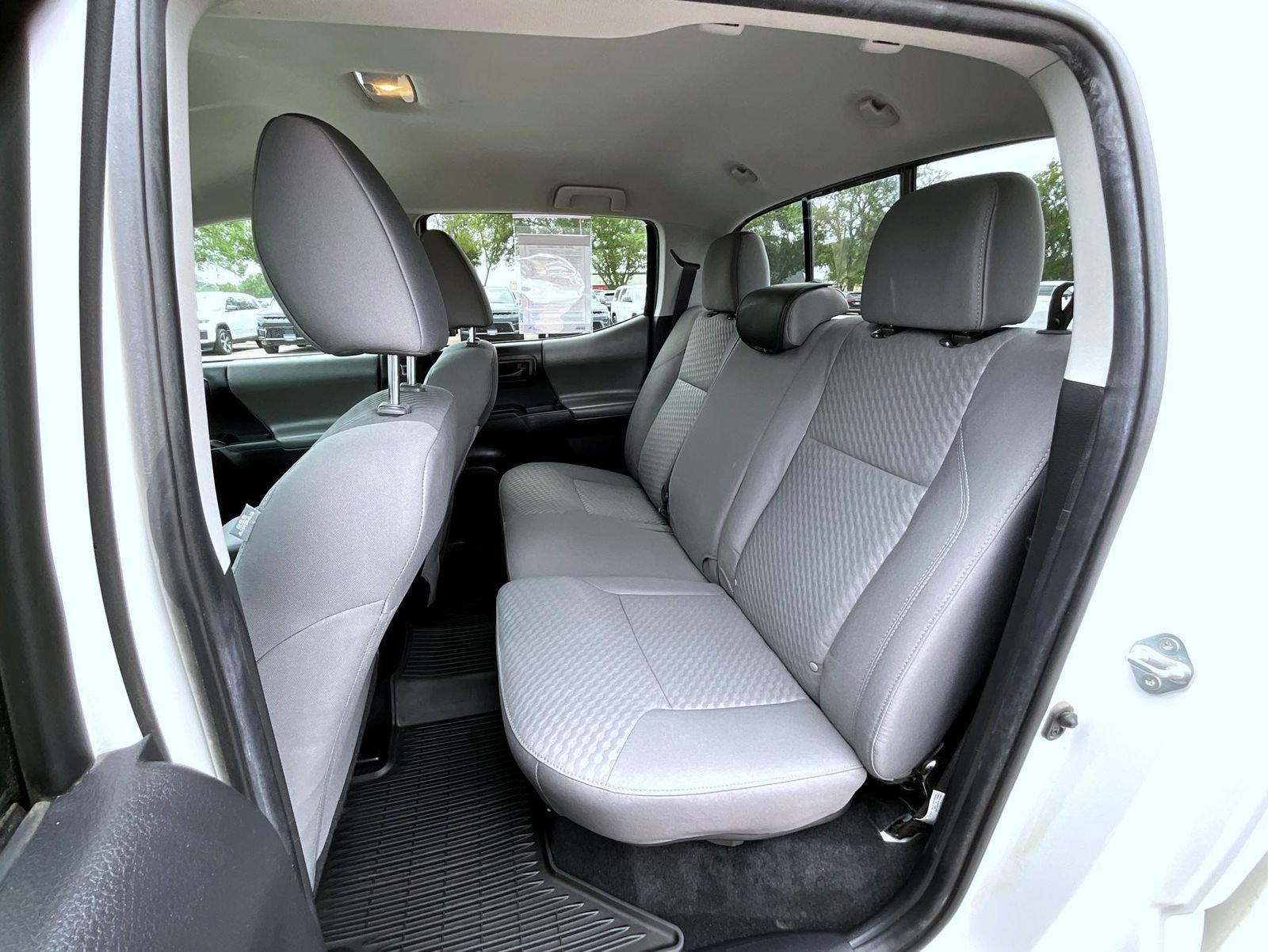 Used 2022 Toyota Tacoma SR AWD/4WD image 20