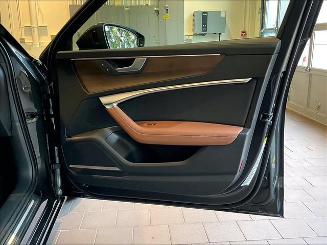 Certified 2025 Audi A6 Premium Plus w/ Premium Plus Package AWD/4WD image 30