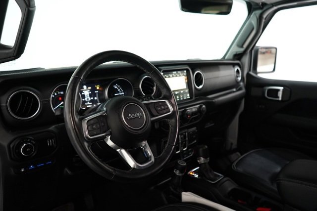 Used 2023 Jeep Wrangler Unlimited Sahara w/ Cold Weather Group image 14