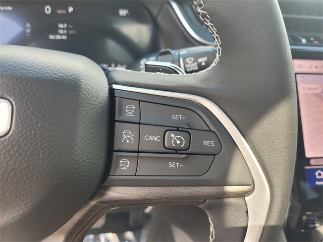 New 2025 Jeep Grand Cherokee Limited image 31