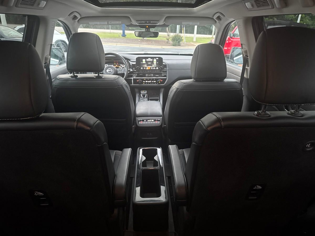 Used 2023 Nissan Pathfinder SL w/ SL Premium Package AWD/4WD image 43
