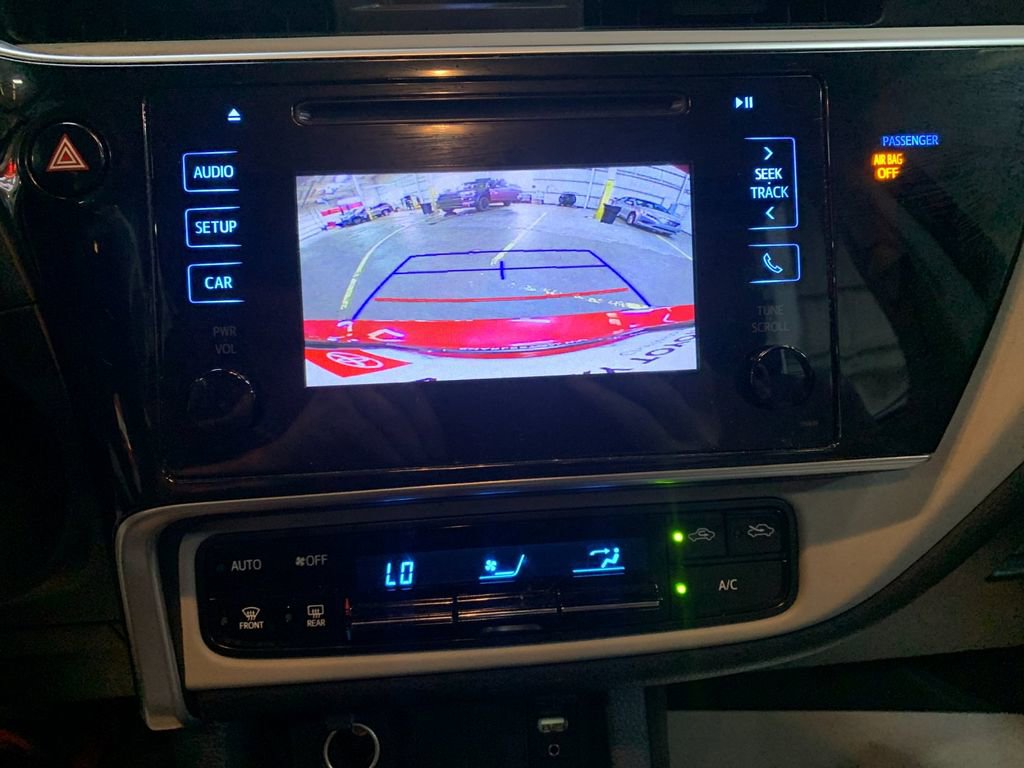 Used 2019 Toyota Corolla LE FWD image 22