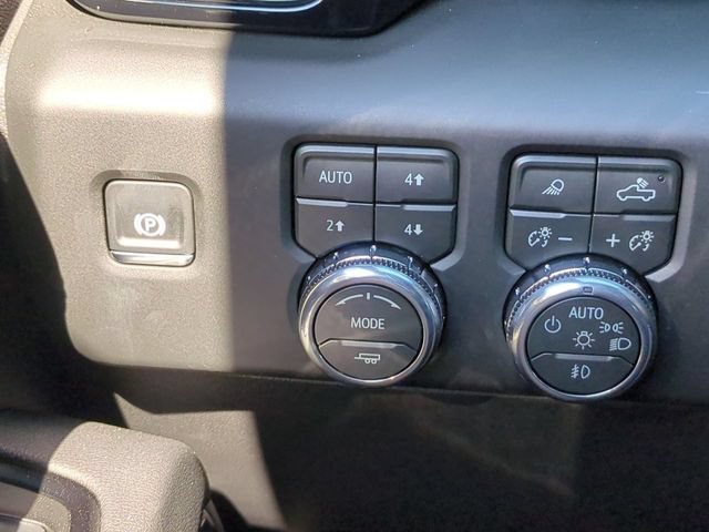 New 2026 GMC Sierra 1500 AT4 w/ AT4 Premium Package AWD/4WD image 19