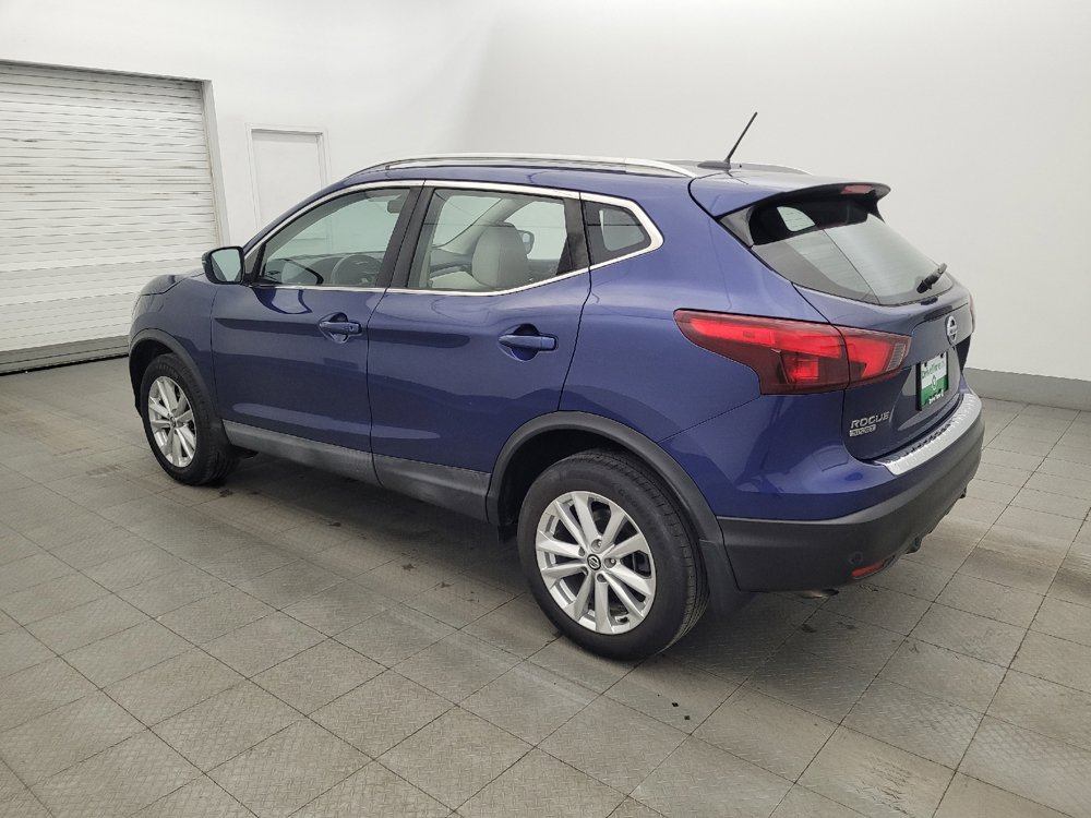 Used 2019 Nissan Rogue Sport SV FWD image 3
