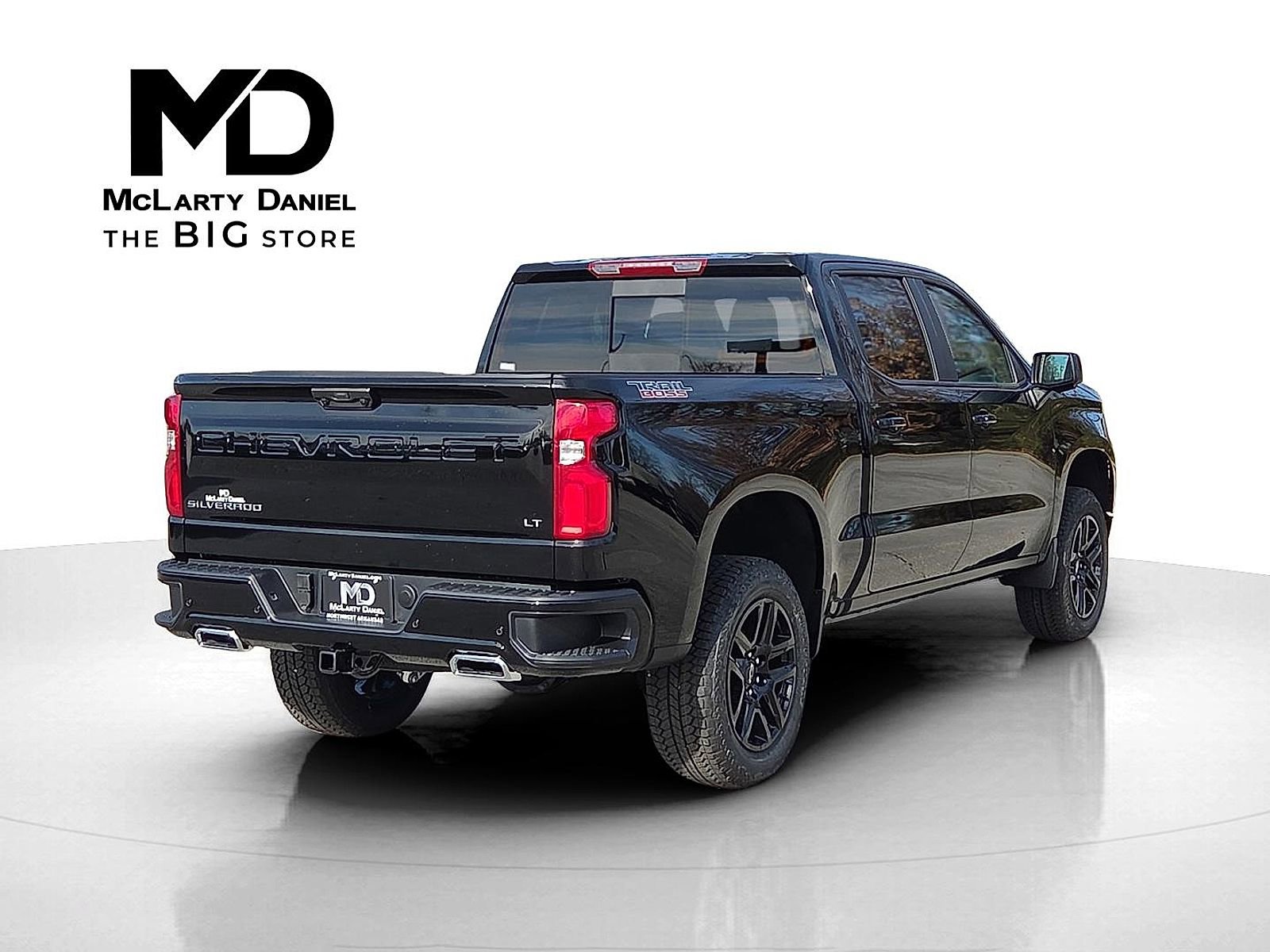 Used 2026 Chevrolet Silverado 1500 LT Trail Boss w/ Safety Package image 5