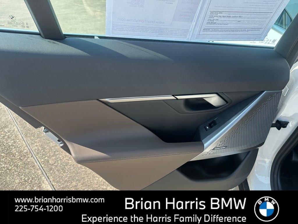 Certified 2025 BMW 530i image 10
