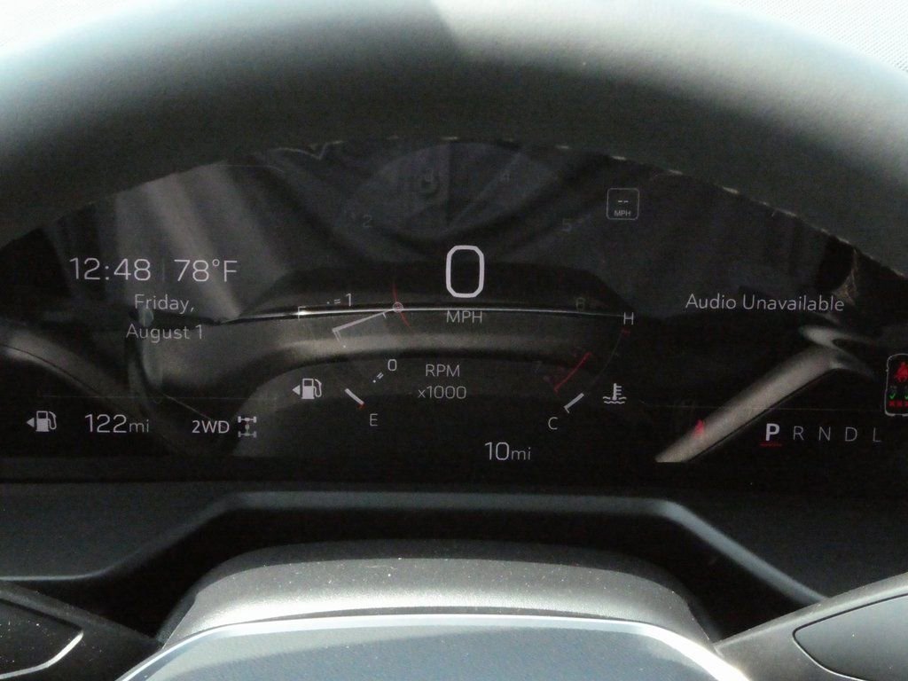 New 2025 GMC Acadia AT4 w/ Luxury Package AWD/4WD image 5