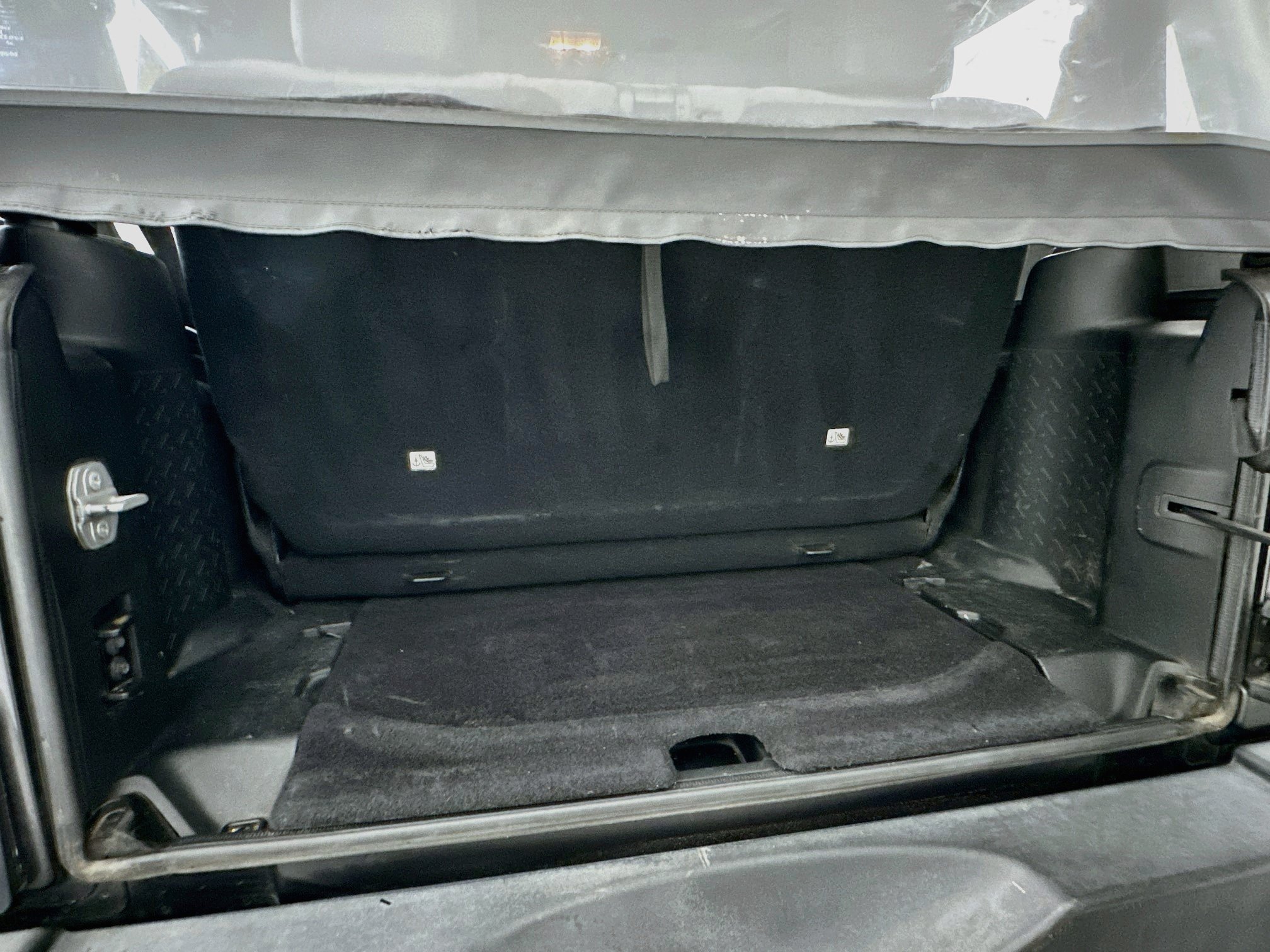 Used 2018 Jeep Wrangler Sport AWD/4WD image 25