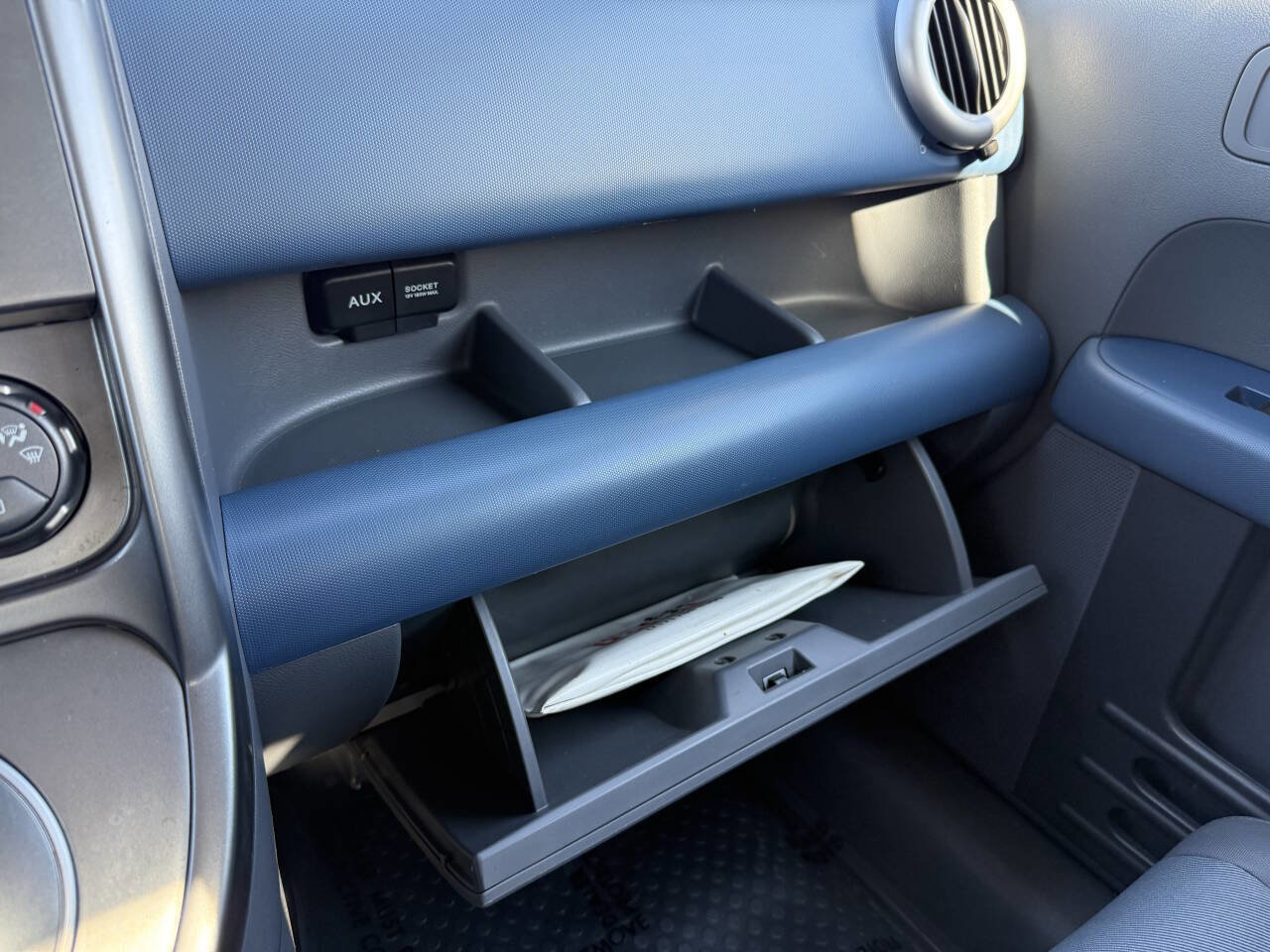 Used 2004 Honda Element EX image 17