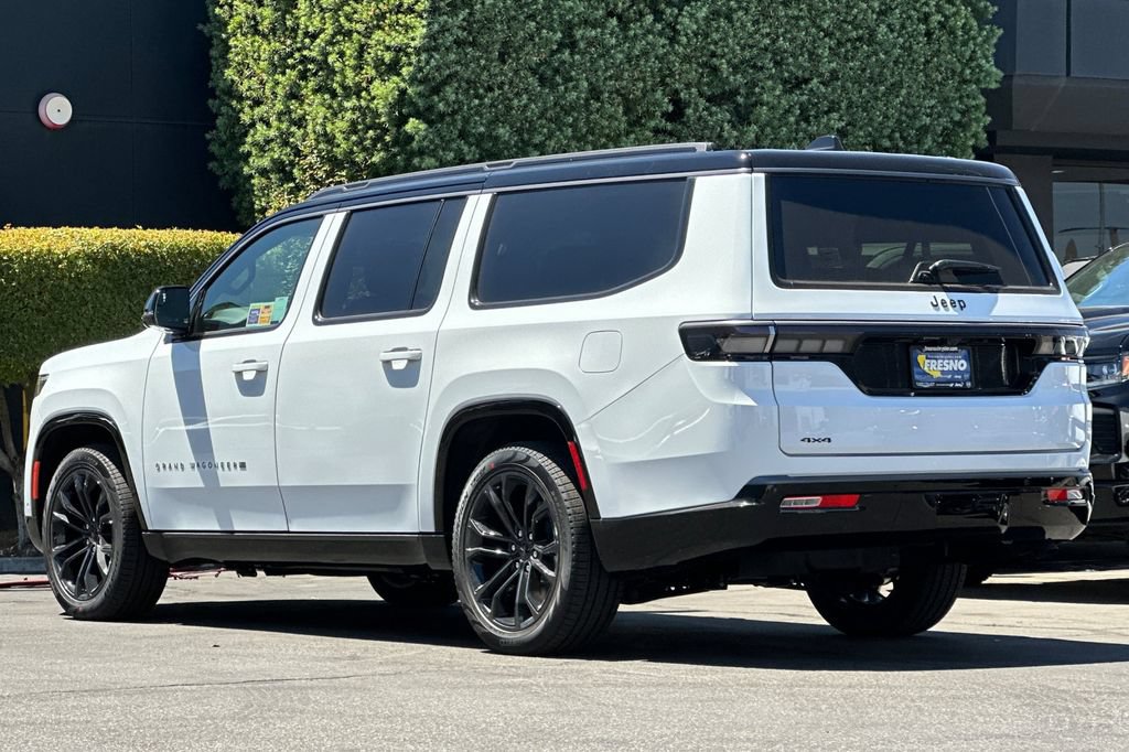 New 2026 Jeep Grand Wagoneer L Summit AWD/4WD image 6