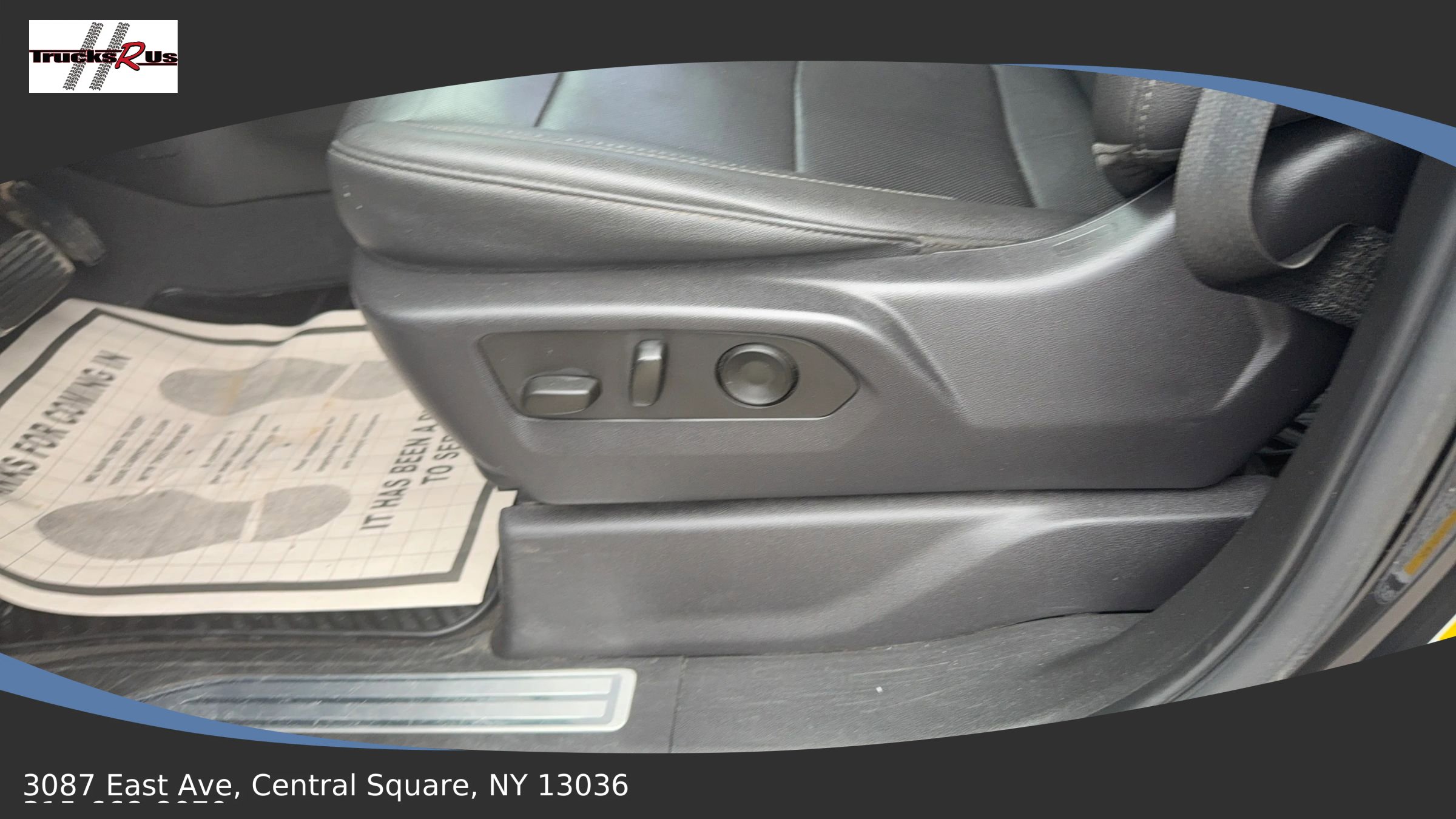 Used 2024 Chevrolet Silverado 3500 LTZ w/ LTZ Plus Package image 10