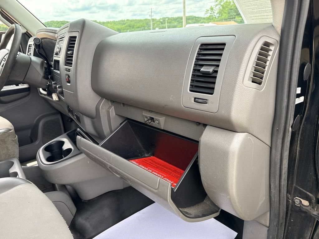 Used 2013 Nissan NV 2500 SV w/ Side Curtain Airbag Pkg RWD image 37