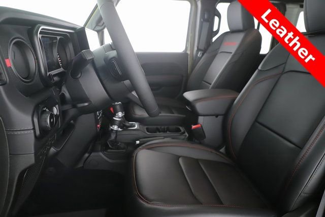 Used 2025 Jeep Wrangler Unlimited Rubicon image 16