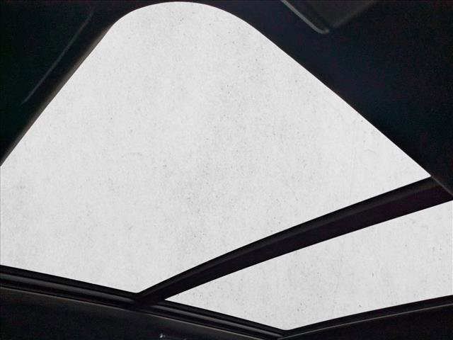 Used 2021 Cadillac Escalade Sport Platinum image 19