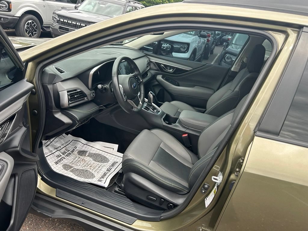 Used 2023 Subaru Outback Onyx Edition XT AWD/4WD image 19