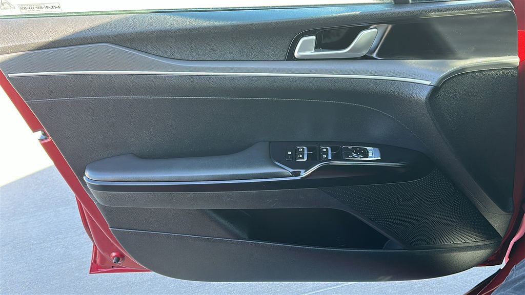 Used 2023 Kia K5 LXS image 19