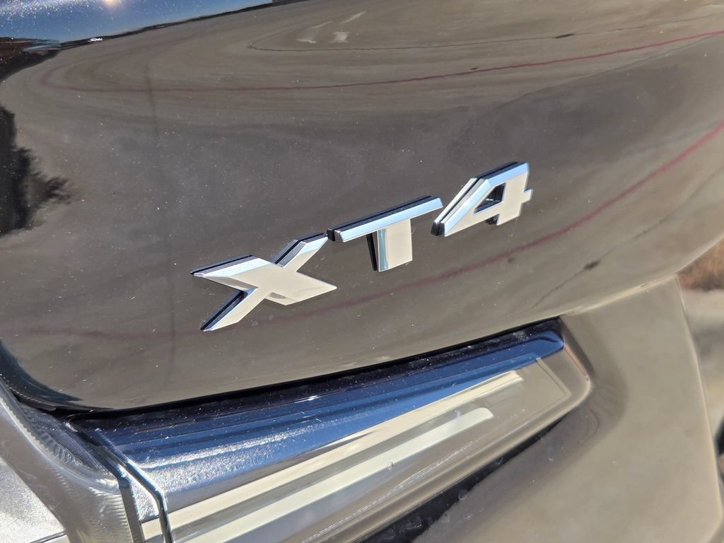 Used 2022 Cadillac XT4 Sport FWD image 21