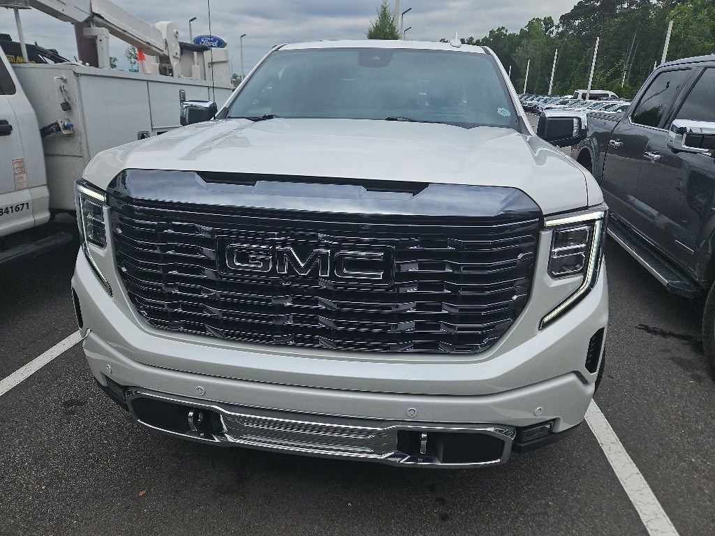 Used 2024 GMC Sierra 1500 Denali Ultimate AWD/4WD image 2