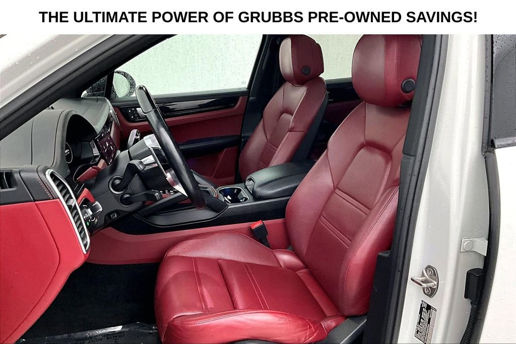 Used 2022 Porsche Cayenne S AWD/4WD image 30