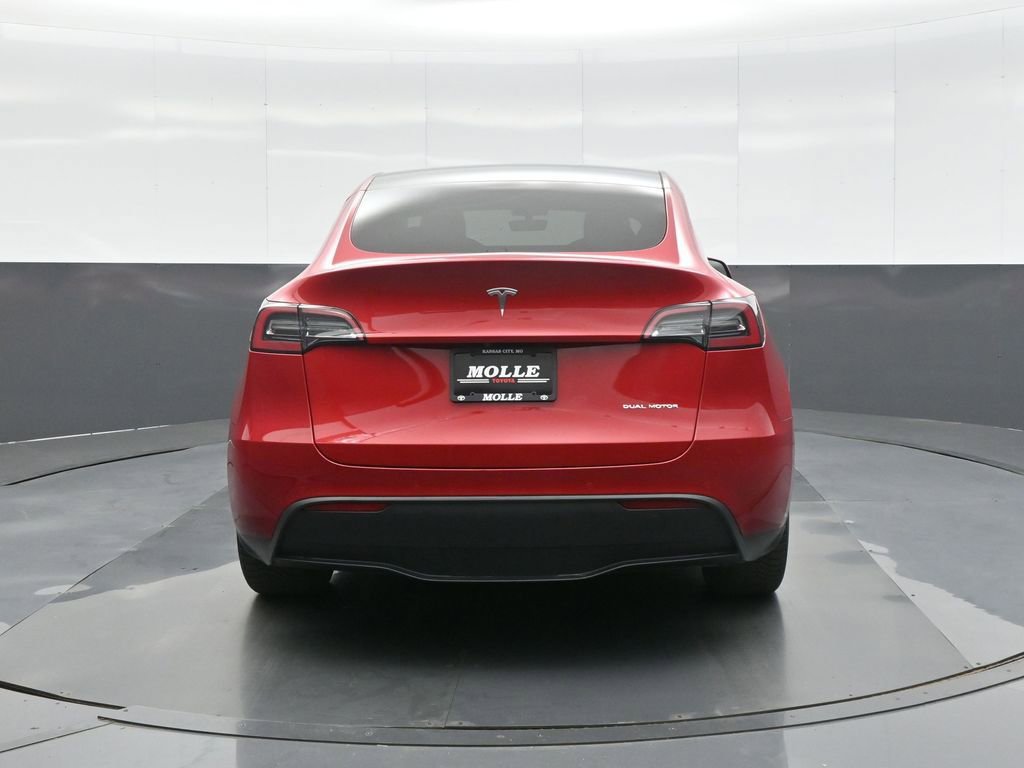 Used 2021 Tesla Model Y Long Range AWD/4WD image 6