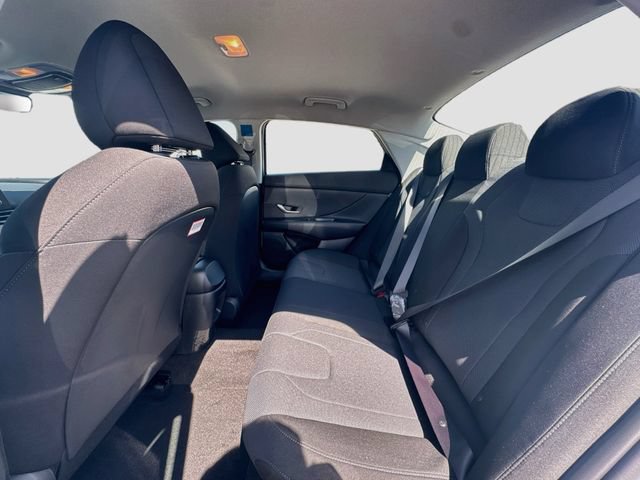 New 2026 Hyundai Elantra SE FWD image 26
