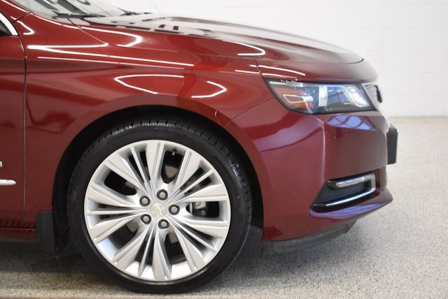 Used 2017 Chevrolet Impala Premier w/ Enhanced Convenience Package FWD image 13