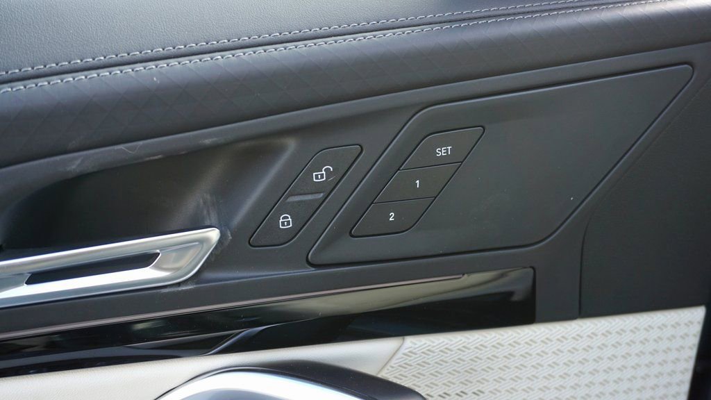 New 2026 BMW X2 xDrive28i w/ Technology Package image 9