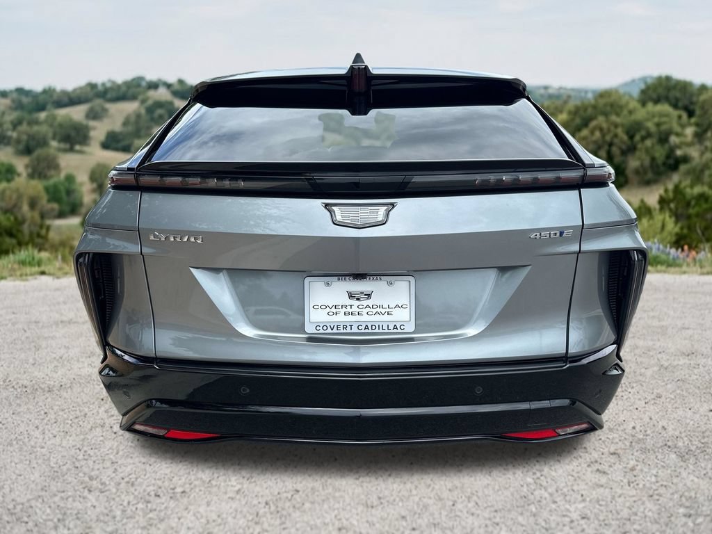 Used 2024 Cadillac Lyriq Sport RWD image 8