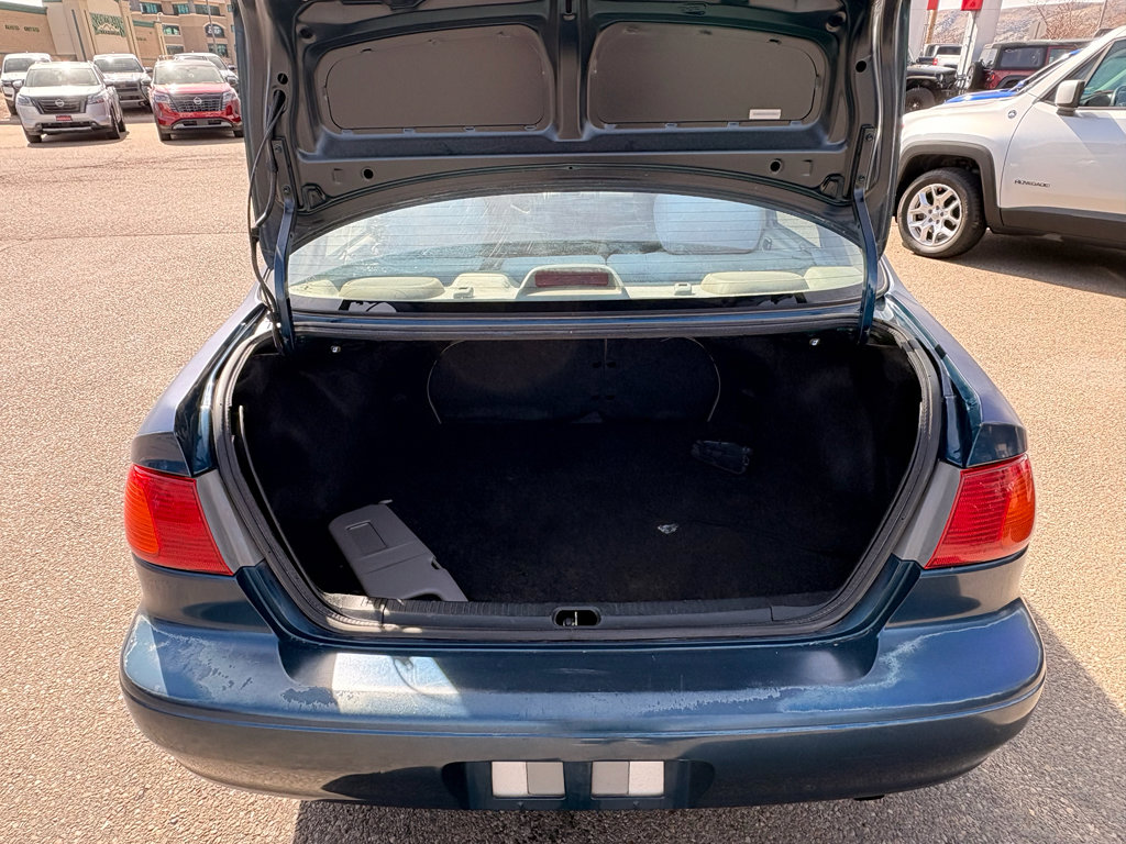 Used 2002 Toyota Corolla LE image 10