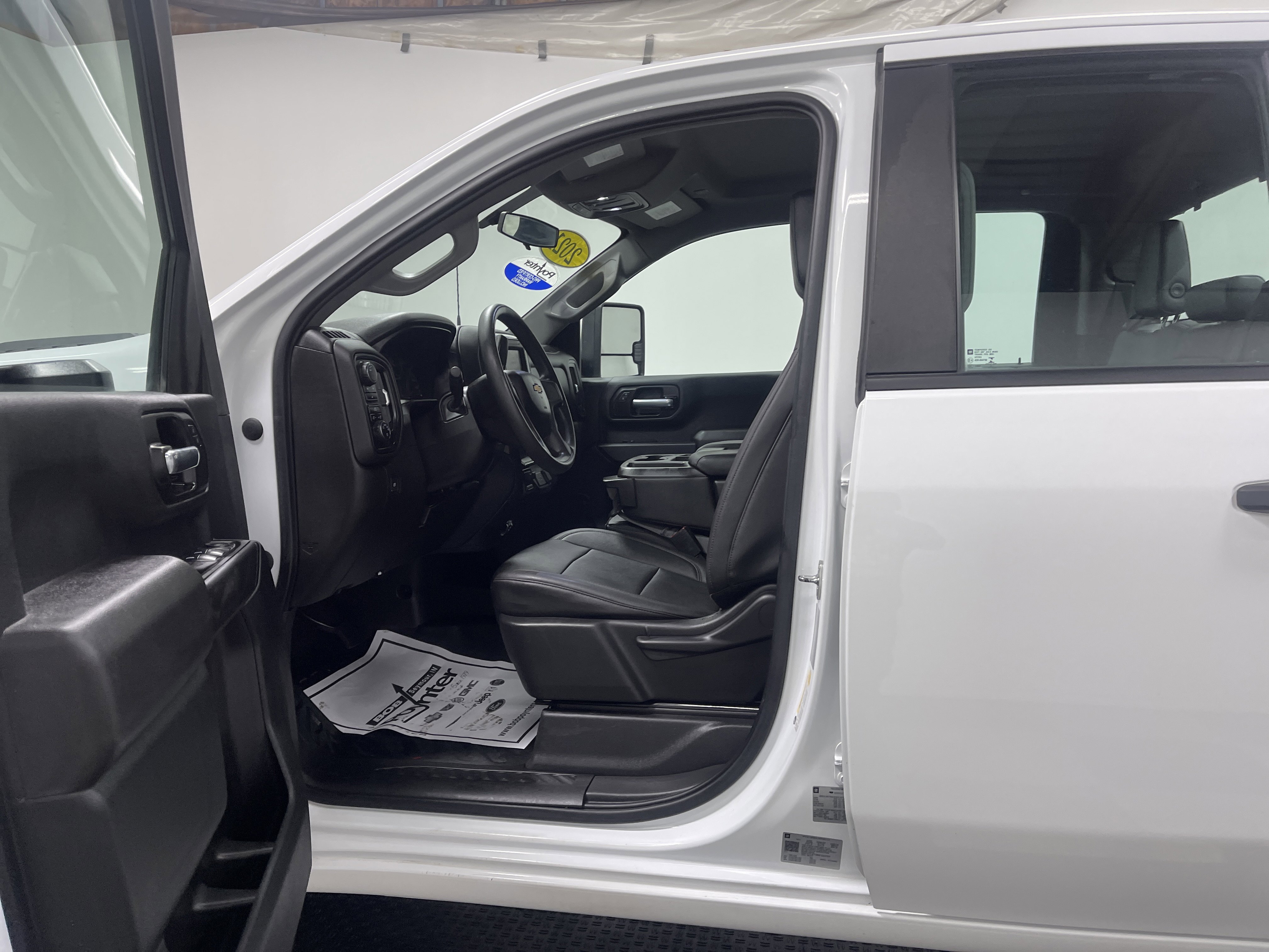 Used 2021 Chevrolet Silverado 2500 W/T w/ WT Fleet Convenience Package image 9