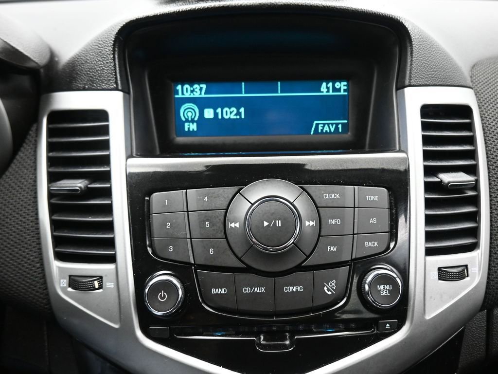 Used 2012 Chevrolet Cruze LT image 15