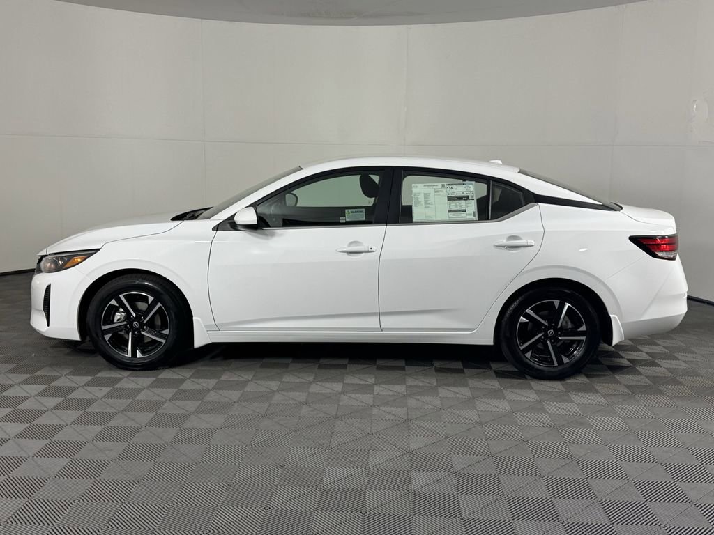 New 2025 Nissan Sentra SV image 7