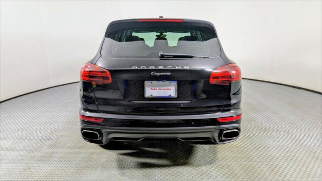 Used 2016 Porsche Cayenne w/ Premium Package AWD/4WD image 6