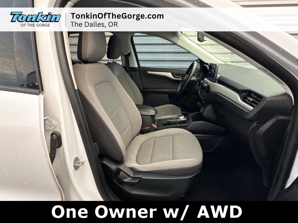 Used 2022 Ford Escape SE image 21