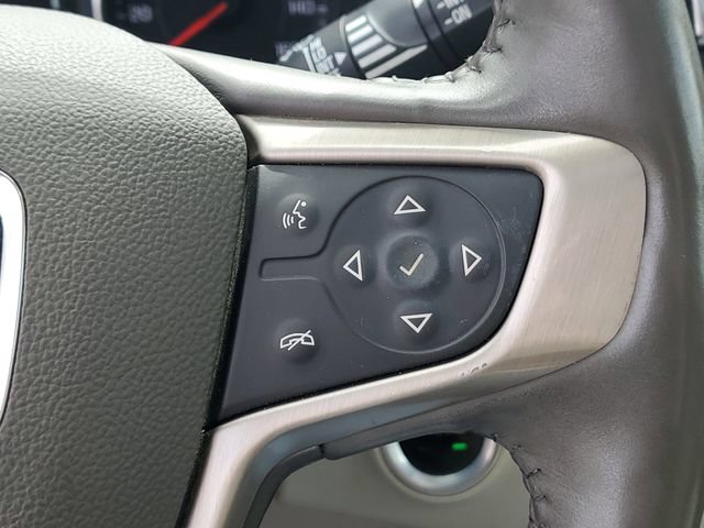 Used 2018 GMC Terrain Denali w/ Driver Alert Package II AWD/4WD image 23