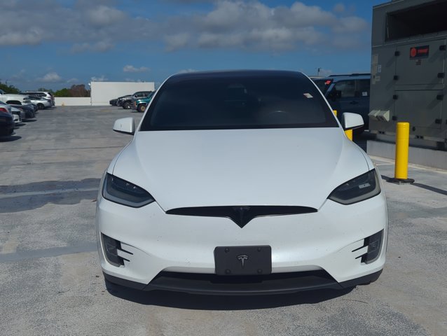 Used 2018 Tesla Model X P100D video 3